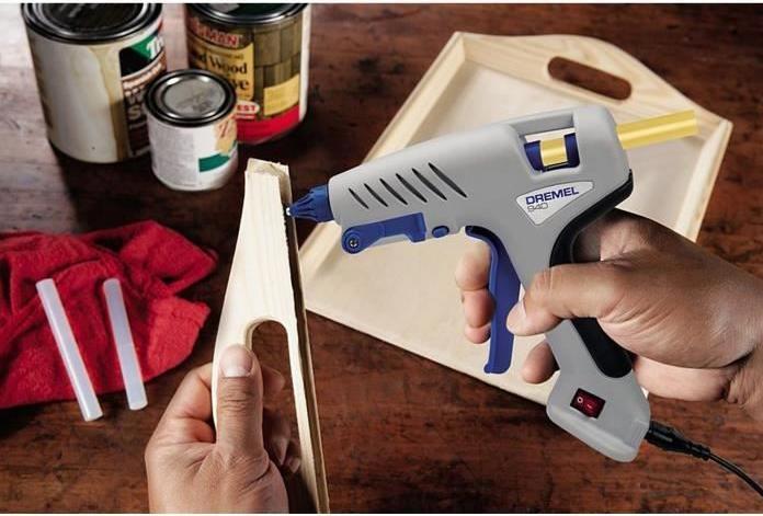 Produktbild Dremel Transparente Klebestifte, Holz, hohe Temperatur, 65 g, Ø 7mm (12 Stück