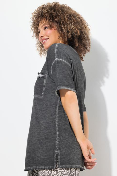 Produktbild Ulla Popken T-Shirt, oversized, Rüschen-Brusttasche, Halbarm (62)