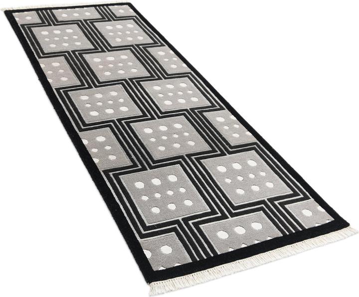 Schwarz, Grau, Weiß