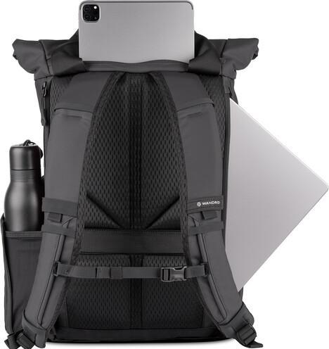 Actual product image Wandrd PRVKE EDC 18L Black (Camera backpack, 18 l)
