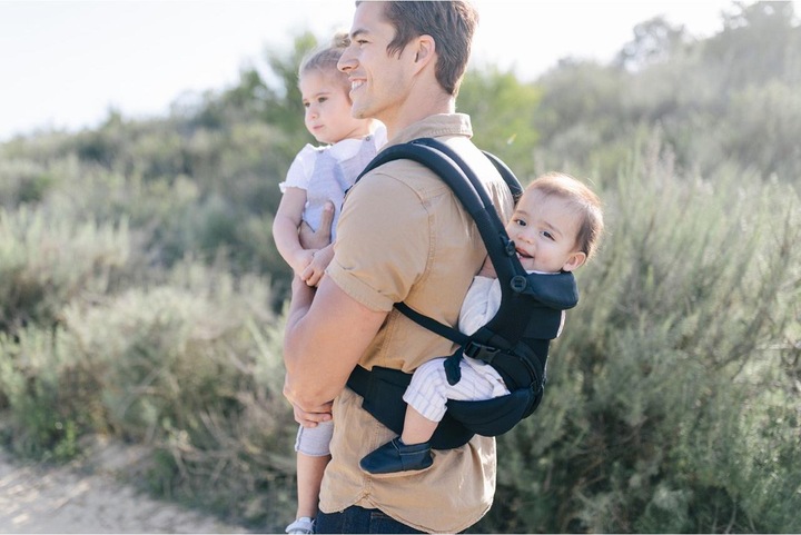 Actual product image Ergobaby Omni 360 Cool Air