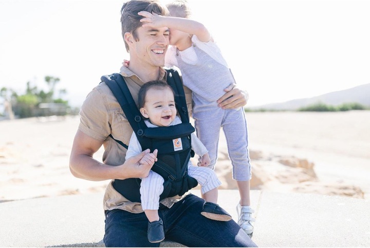 Actual product image Ergobaby Omni 360 Cool Air