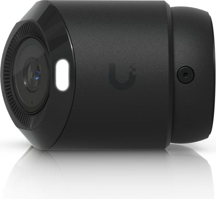 Actual product image Ubiquiti G6 180 (7680 x 2160 pixels)
