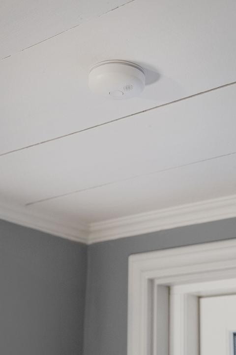 Actual product image Housegard Luma wireless, series-connected smoke alarm, incl. 10-year battery, 2-pack