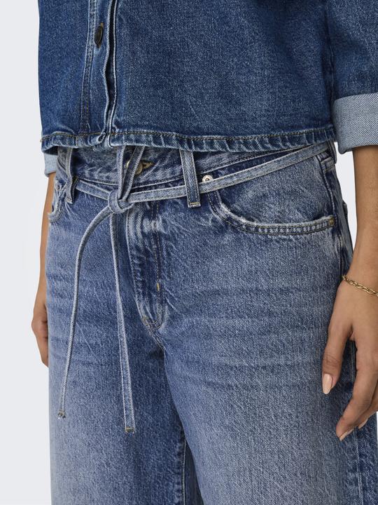 Immagine prodotto Only Jeans a vita media con taglio a palloncino e vestibilità dritta (W31/L34)