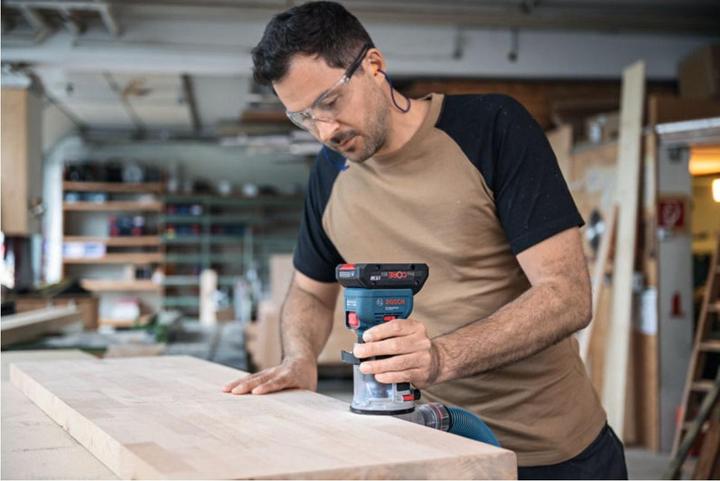 Produktbild Bosch Professional GKF 18V-8