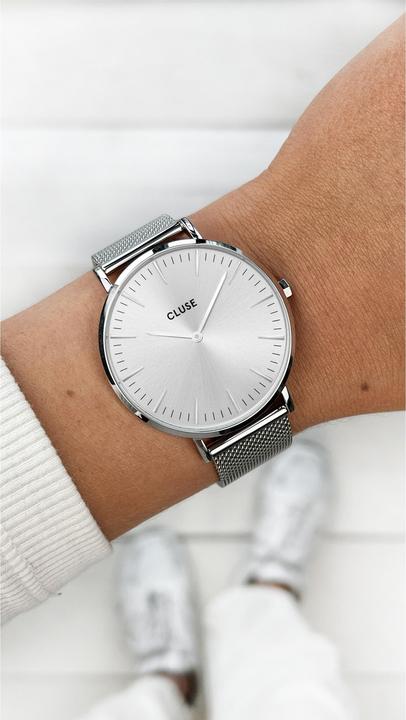 Actual product image Cluse Giftbox Boho Chic Watch and Strap, Silver Colour (Analogue wristwatch, 38 mm)