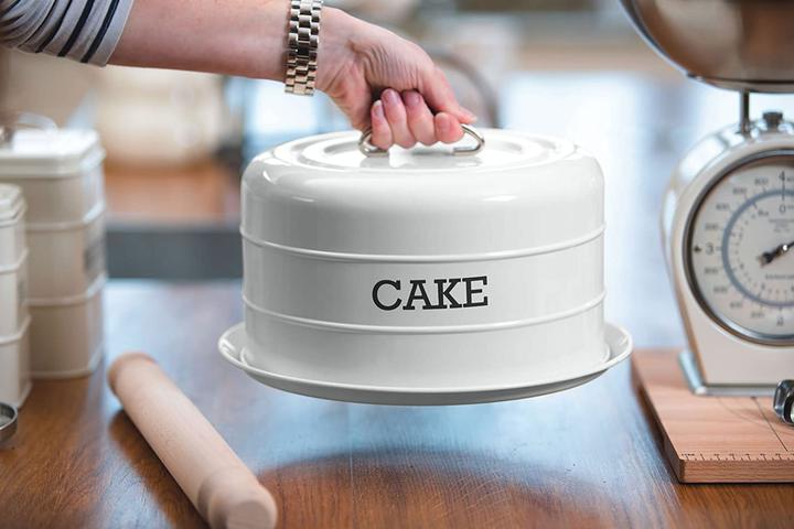 Actual product image Living Nostalgia Cake tin