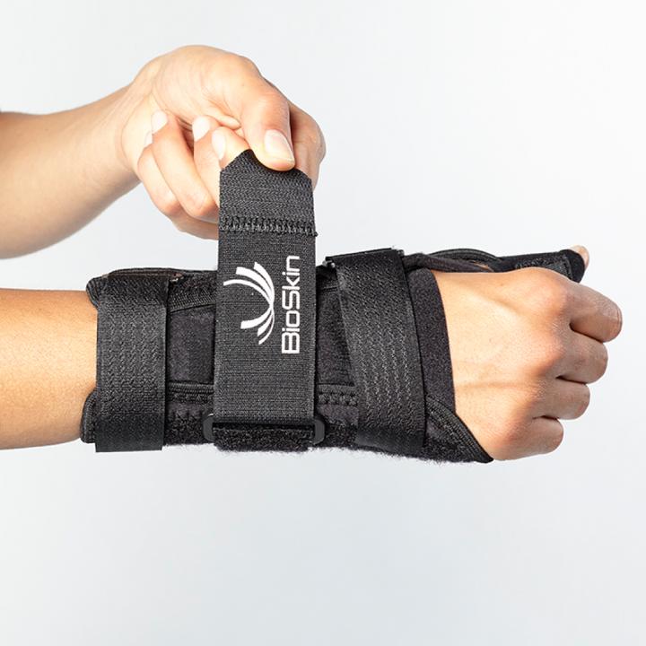 Actual product image BioSkin Wrist/Thumb Spica (XS, S)
