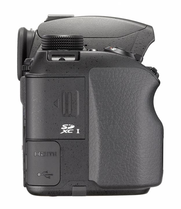 Actual product image Pentax K-70 Kit + DAL 18-50 WR (18 - 55 mm, 24.24 Mpx, APS-C / DX)