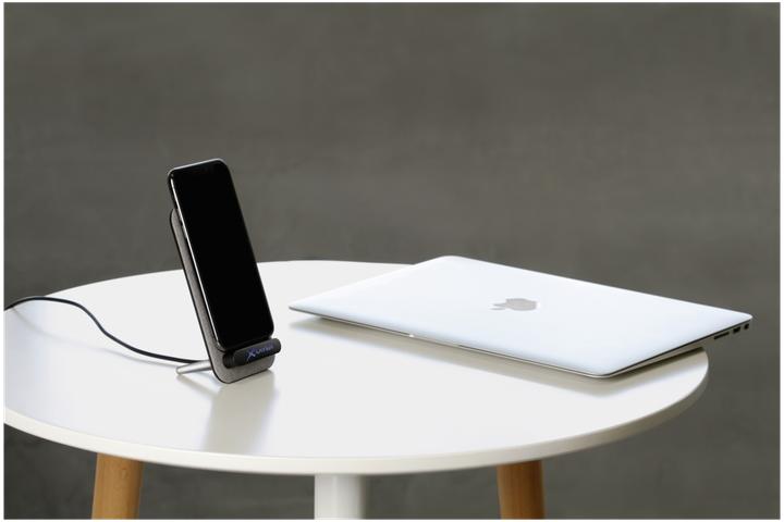 Produktbild Xlayer Wireless Charging Stand (10 W)