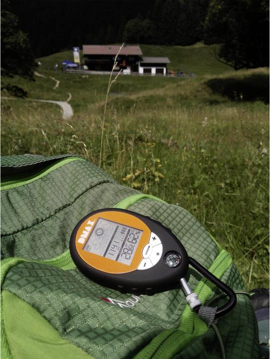 Actual product image DMAX Mobile 6 in 1