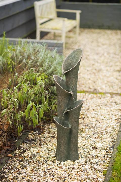 Actual product image Ubbink Montreux fountain from the AcquaArte series, 1387067