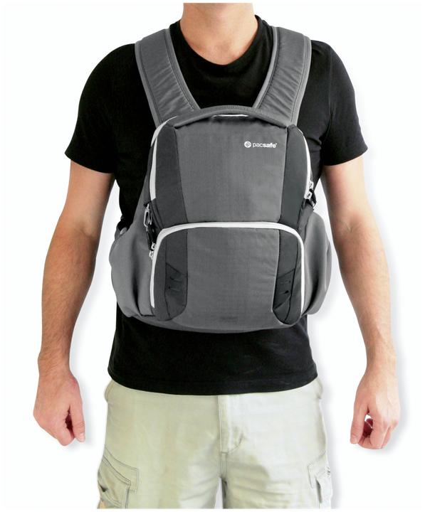 Produktbild Pacsafe Camsafe V11 Kamera Fronttasche Storm Grey (Fotorucksack)