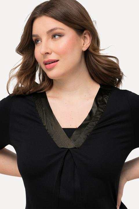 Immagine prodotto Ulla Popken Camicia da notte con dettagli in raso, scollo a V e mezze maniche (46, 48)