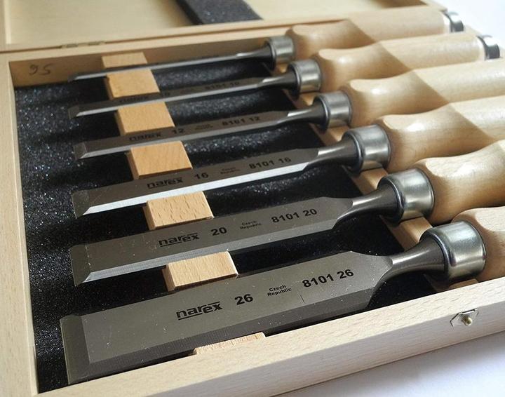 Actual product image Narex Chisel set with Wooden handles in Wooden case, 6 pieces (6 mm)