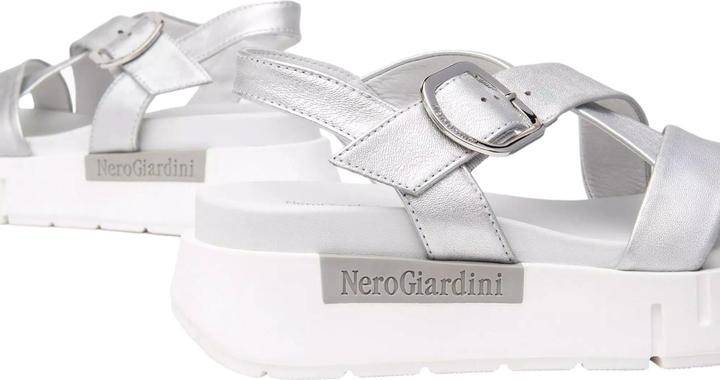 Produktbild Nero Giardini Sandalen (41)