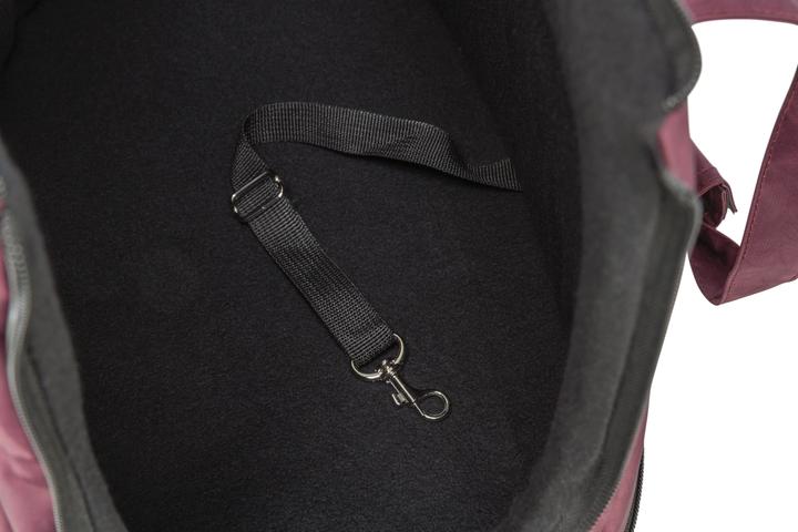 Actual product image Trixie Bag Riva, 26 × 30 × 45 cm, sangria (Dog, Breathable)