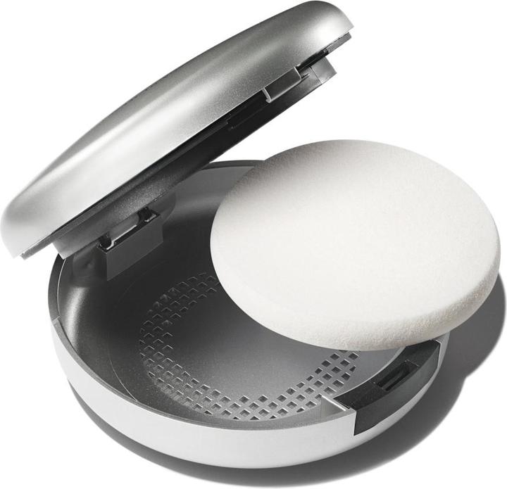 Actual product image MAC Cosmetics Studio Fix Tech Cream-To-Powder Foundation (No. NW43)