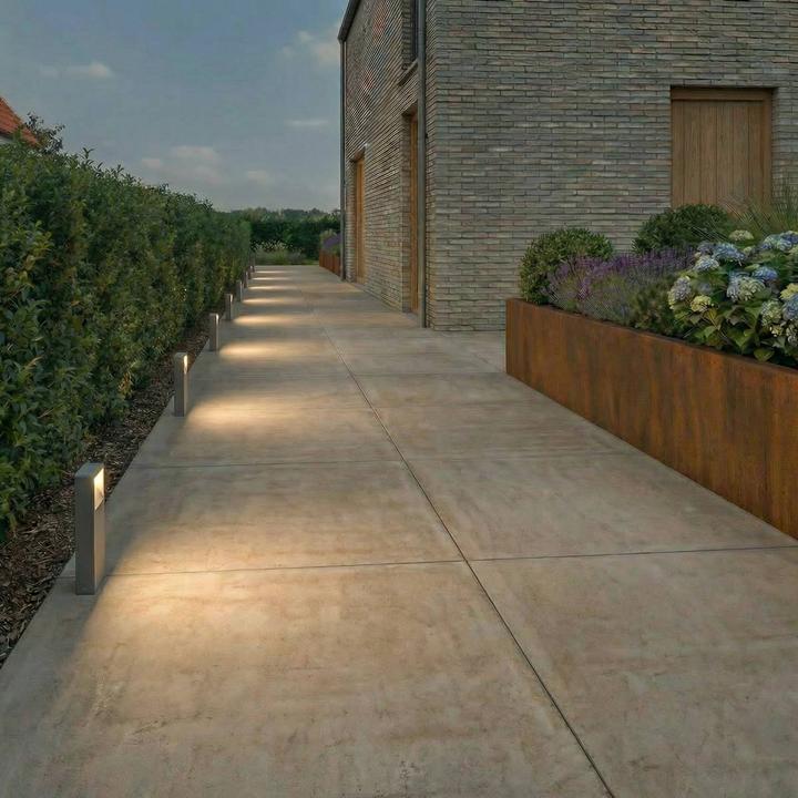 Actual product image Lucande Leya LED outdoor garden light IP54 Graphite (IP54)