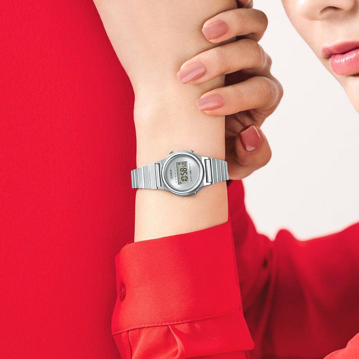 Actual product image Casio LA700WE-7AEF (Digital watch, 30.80 mm)