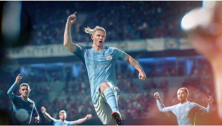 Actual product image EA Games FC 24 (PS4, DE)