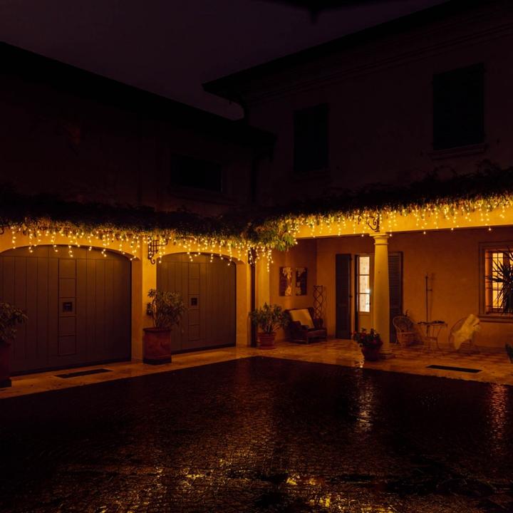 Actual product image Twinkly icicles (5 m)