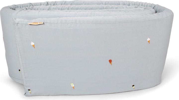 Filibabba Bed Bumper – Embroidered Cool Summer Design – Pearl Blue (30 cm, 340 cm)