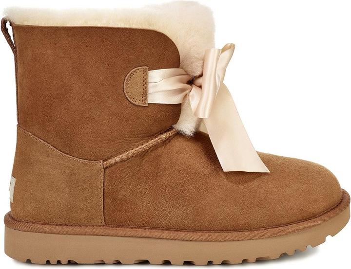 Actual product image Ugg Gita Bow (37)