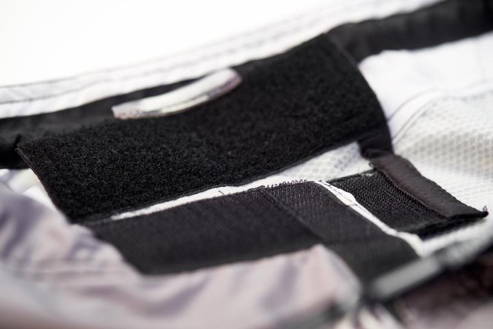 Produktbild Ju-Sports Dark Line Fightshorts "Dragon" (S)