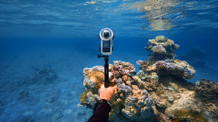 Produktbild Insta360 X4 Adventure Bundle (30p, Bluetooth, WLAN)