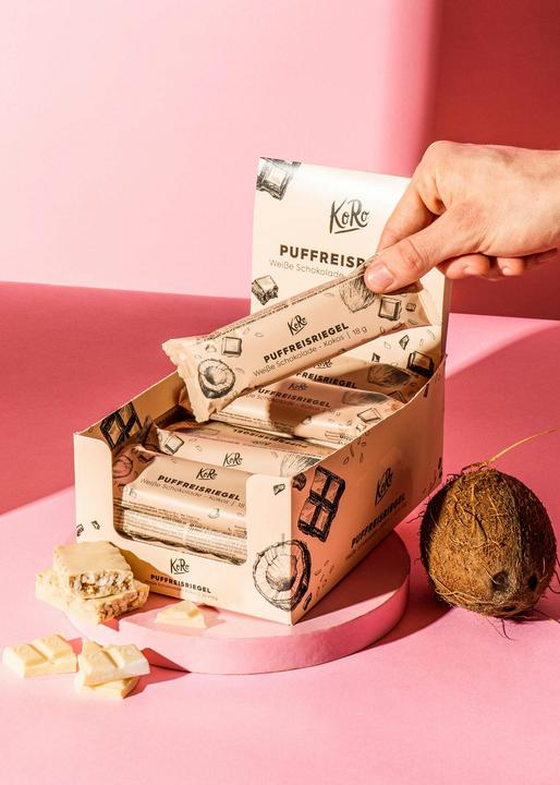 Image du produit KoRo Barre de glace brune au blé complet enrobée de chocolat blanc aromatisé à la noix de coco (360 g)
