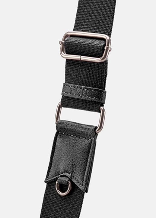 Image du produit FredsBruder Riffel Umhängetasche Leder 35 cm