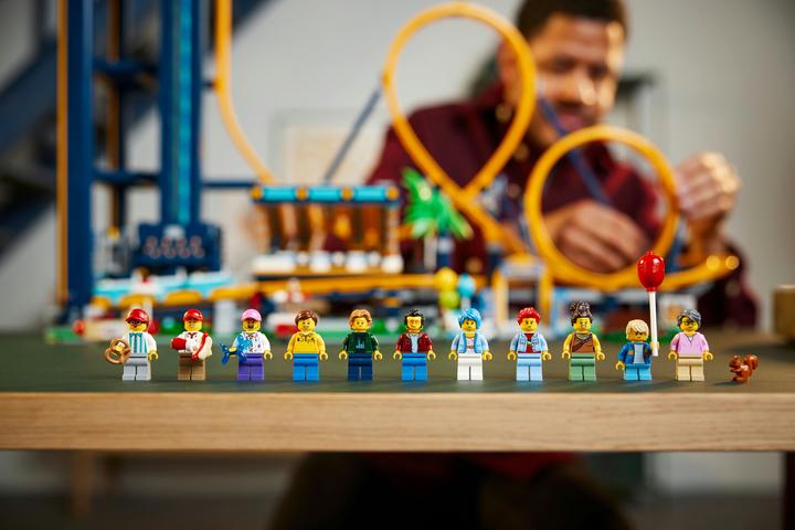 Produktbild LEGO Looping-Achterbahn (10303, LEGO Icons, LEGO Seltene Sets)