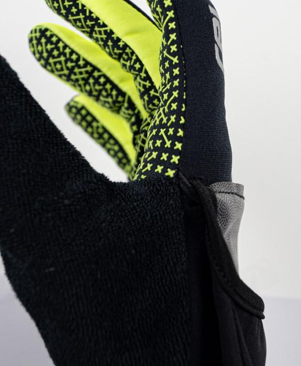 Actual product image Reusch Terro Stormbloxx (11)