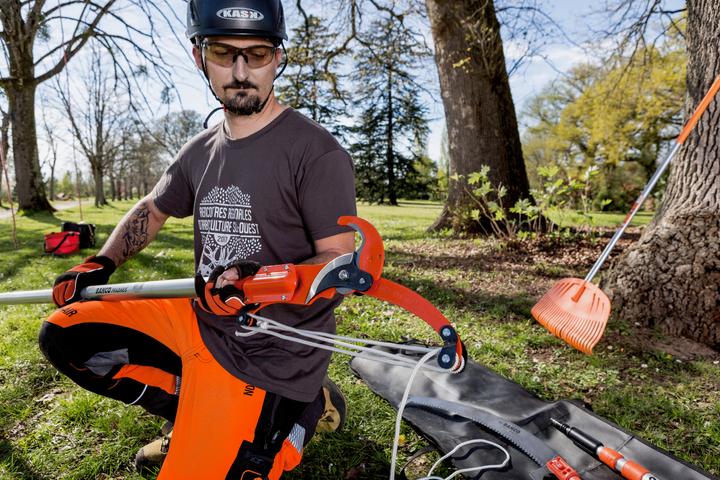 Actual product image Bahco Caterpillar shears