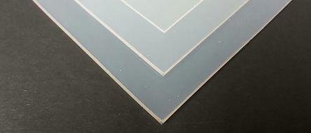 RS PRO Translucent Silicone Rubber, 600x600x3mm (600 mm, 600 mm, 3 mm)