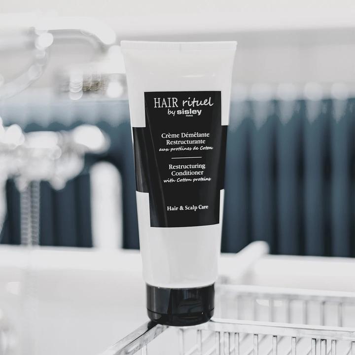 Image du produit Hair Rituel by Sisley Crème Démêlante Restructurante (500 ml)