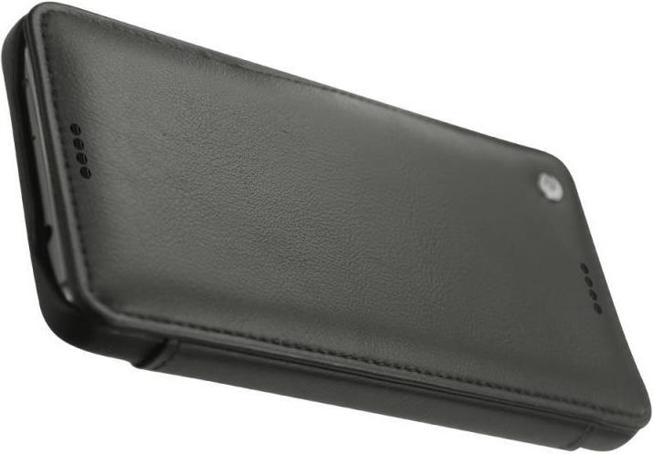 Actual product image Noreve Leather case horizontal (Google Pixel 3)