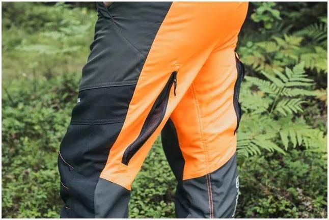 Produktbild Husqvarna Schnittschutzhose Functional Klasse 2 (50)
