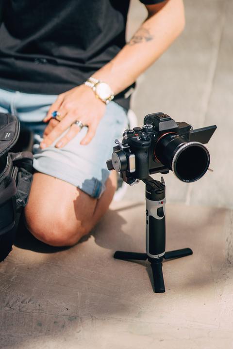 Actual product image Zhiyun Crane M2S (Compact camera, System camera, Single-lens reflex camera, Action camera, 1 kg)