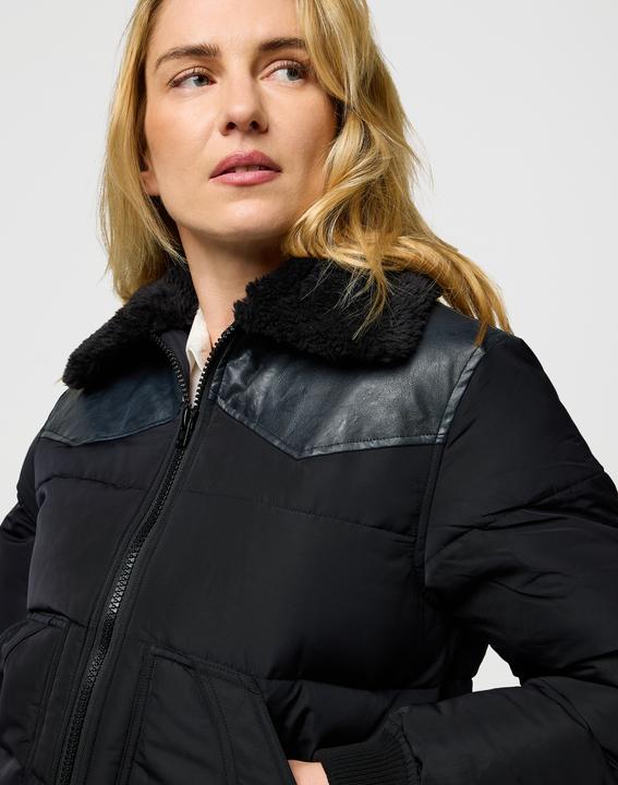 Actual product image Wrangler Winterjacke Western Puffer (M)