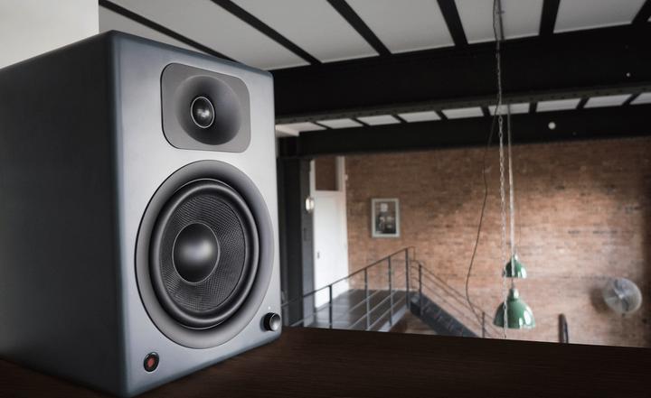 Produktbild Wavemaster Two Pro (1 Paar, 110 W)