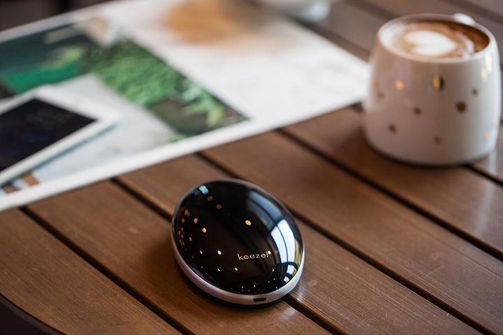 Actual product image Keezel KZL-1 Wireless Internet Security Router with 1 Year Premium VPN Software