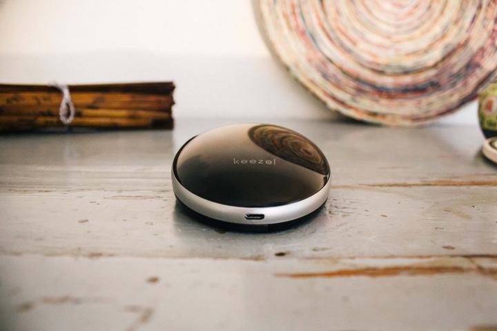 Actual product image Keezel KZL-1 Wireless Internet Security Router with 1 Year Premium VPN Software