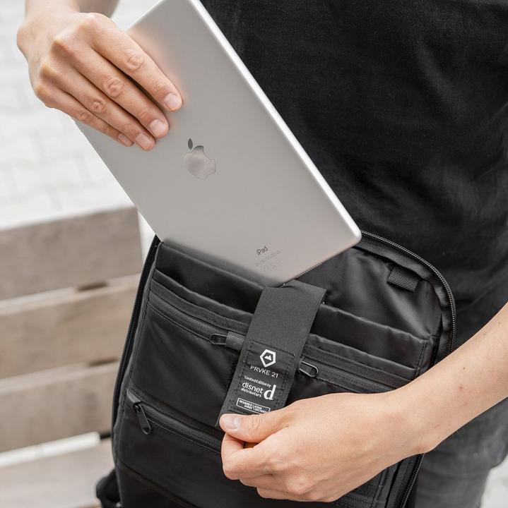 Actual product image Wandrd PRVKE 21 Liter Grey + PRO Cube V3 (Photo backpack, 21 l)