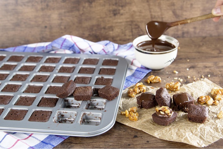 Produktbild Städter Brownie-Konfekt antihaft Backform
