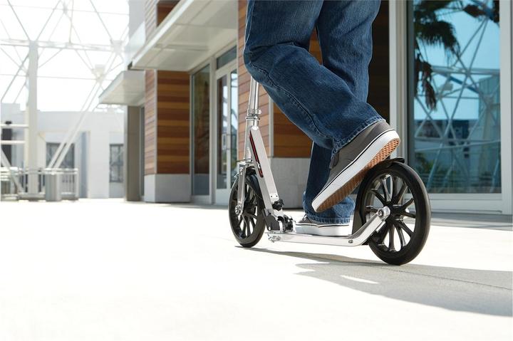 Produktbild Razor A6 Scooter - Silver 23L (MC2)