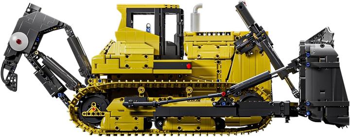 Actual product image Mould King Remote Controlled Bulldozer