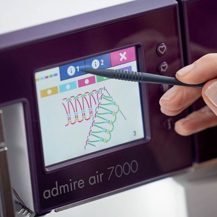 Actual product image Pfaff Admire Air 7000